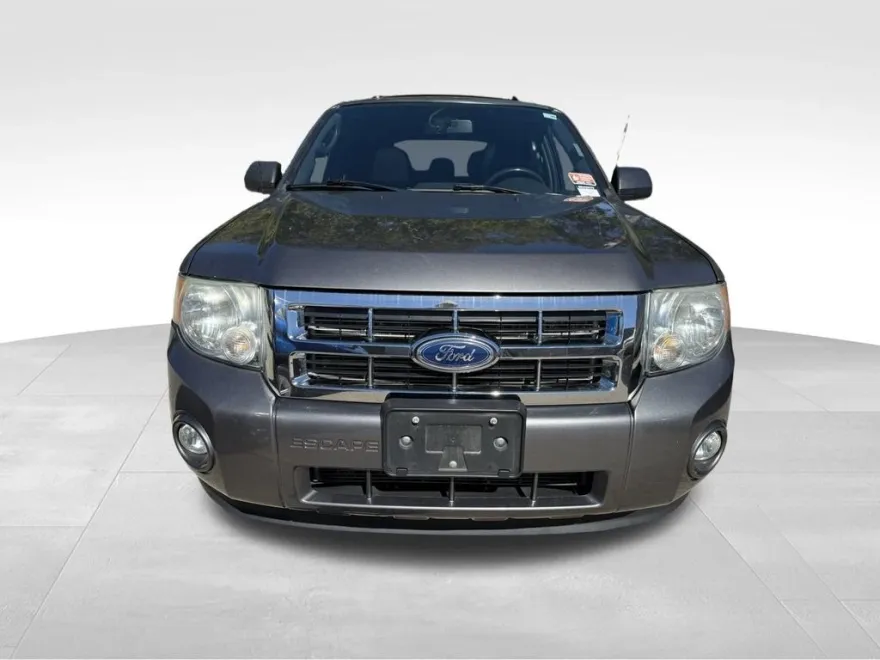 2011 Ford Escape XLT photo 1