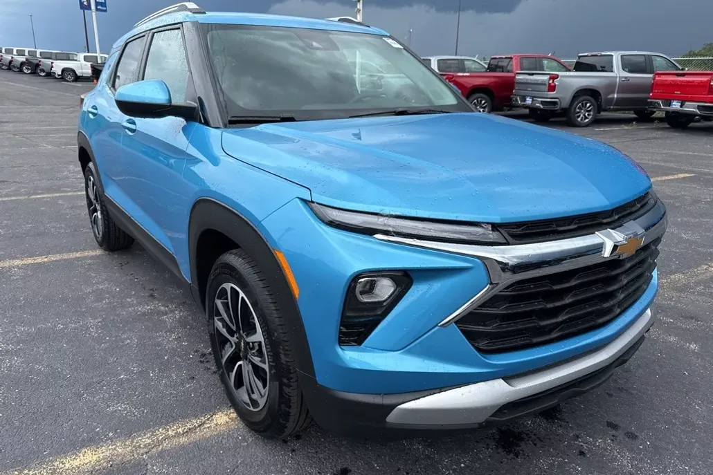 2026 Chevrolet Trailblazer LT photo 1