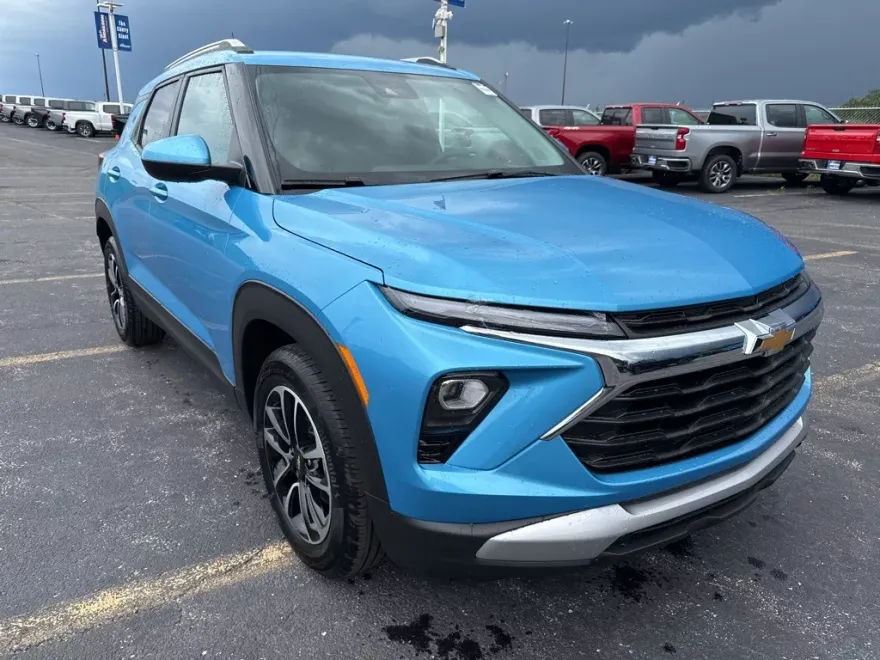 2026 Chevrolet Trailblazer LT photo 1
