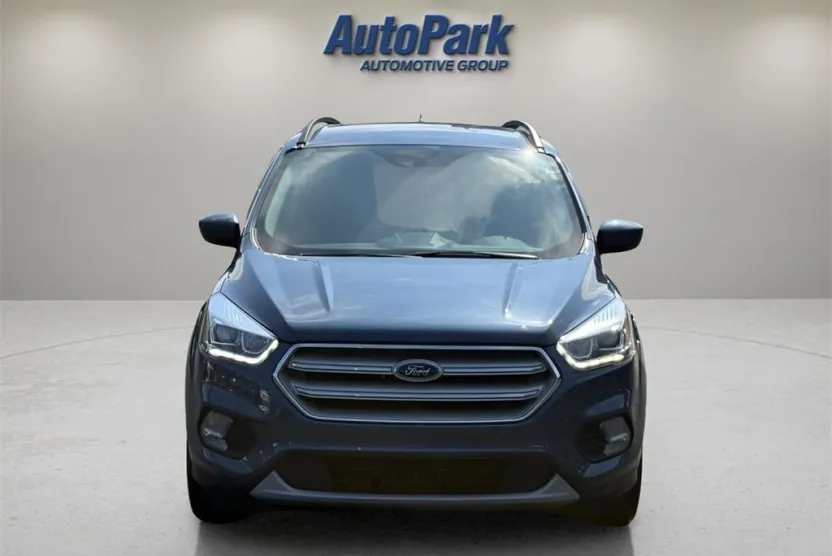 2018 Ford Escape SEL photo 1