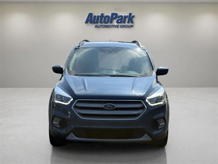 2018 Ford Escape SEL photo 1