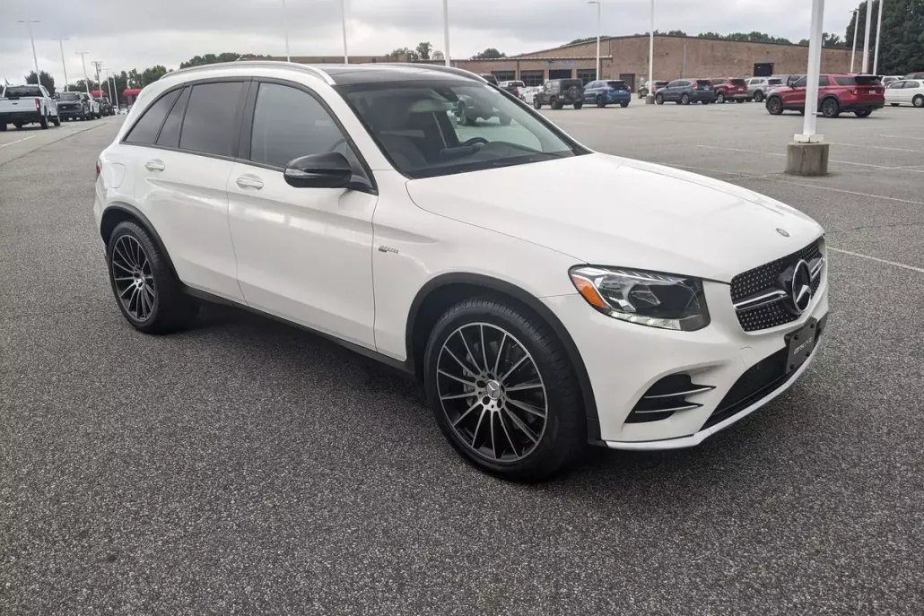 2017 Mercedes Benz GLC AMG 43 photo 1