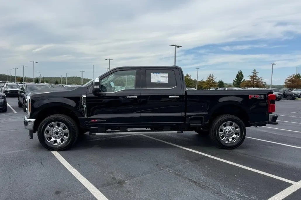 2026 Ford F-350 photo 1