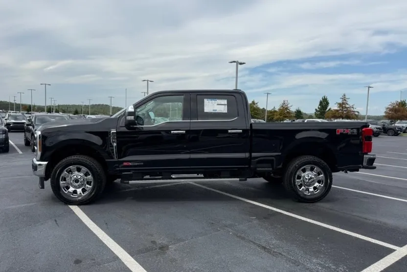 2026 Ford F-350 photo 1