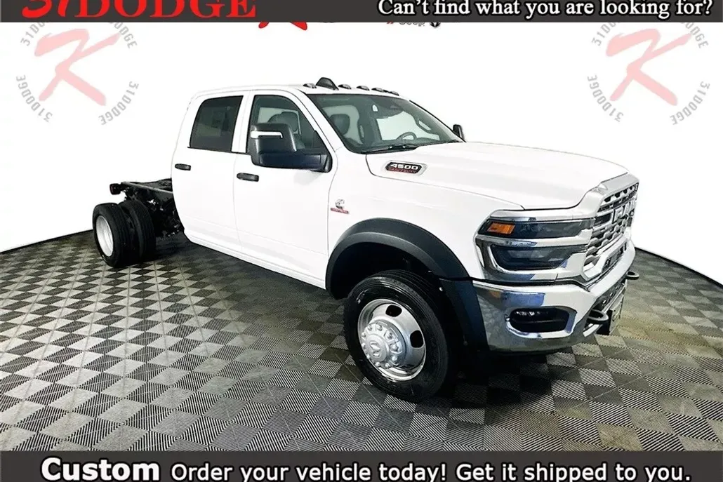 2025 Ram 4500 Tradesman photo 1