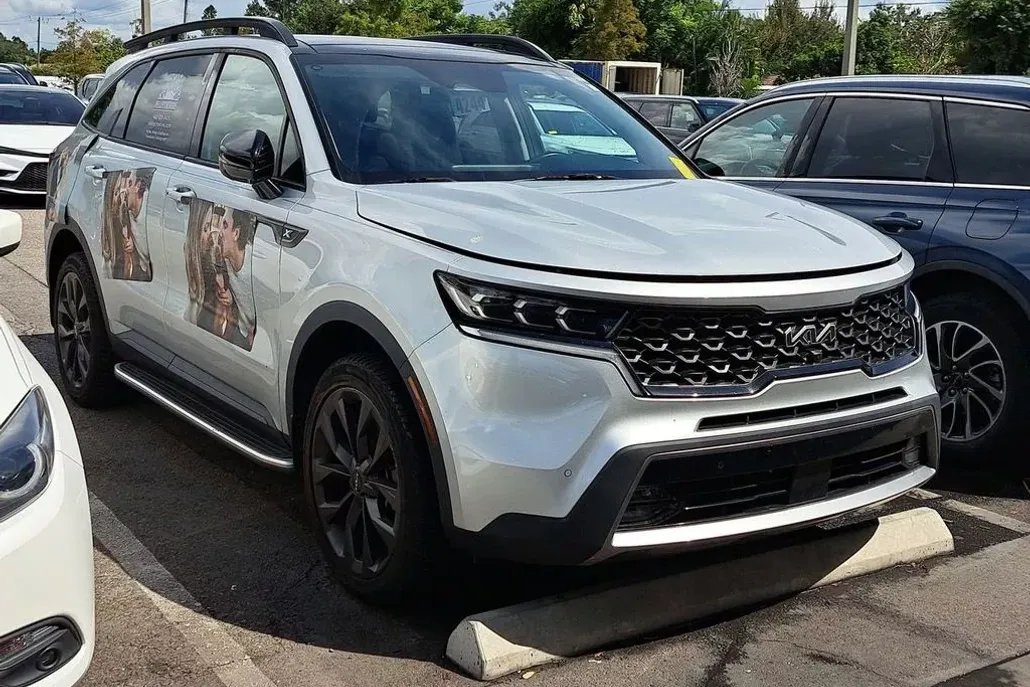 2022 Kia Sorento X-Line SX Prestige photo 1