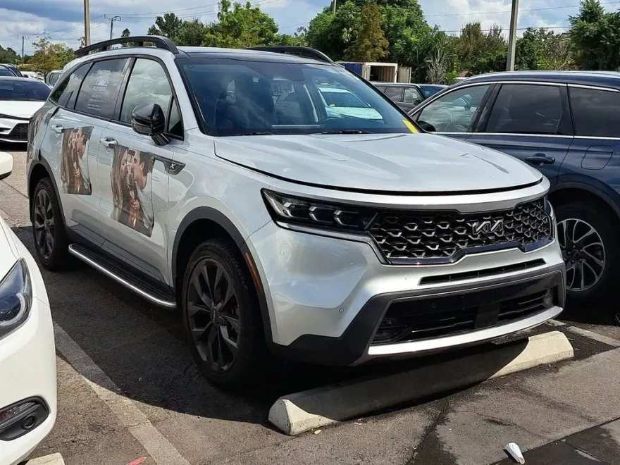 2022 Kia Sorento X-Line SX Prestige photo 1