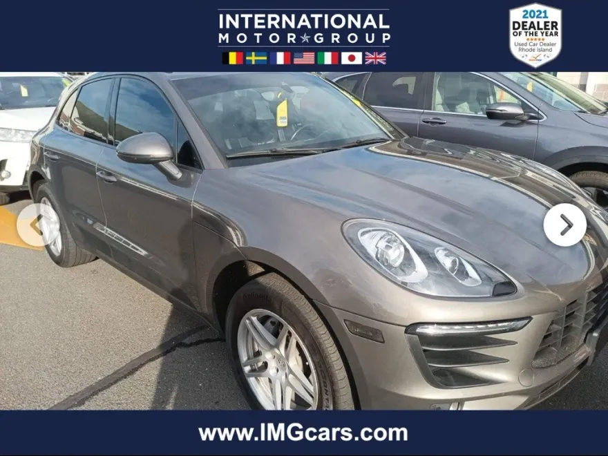 2018 Porsche Macan Base photo 1