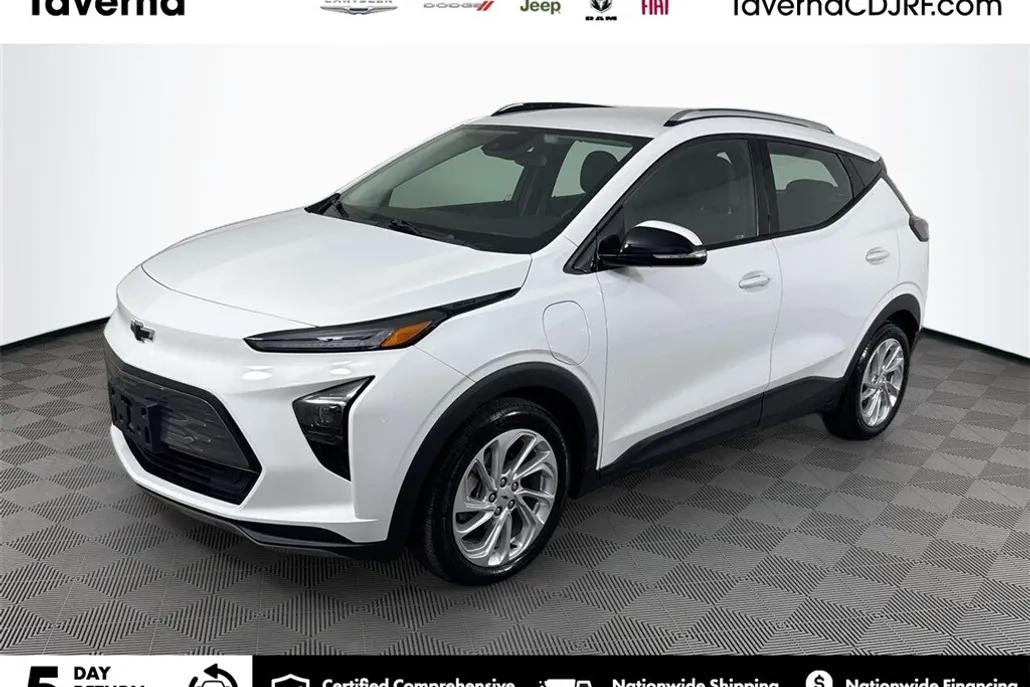 2022 Chevrolet Bolt EUV photo 1