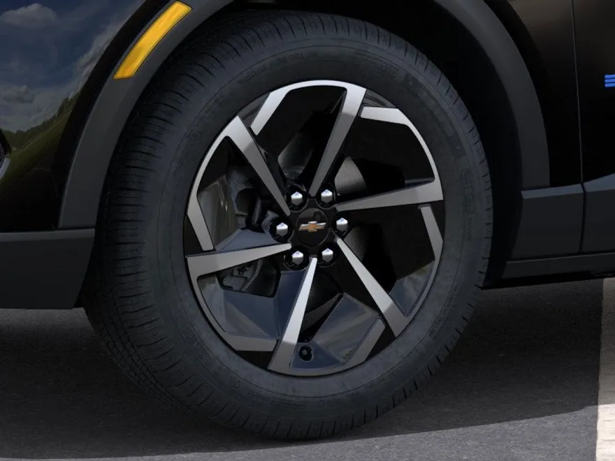 2026 Chevrolet Equinox LT photo 1