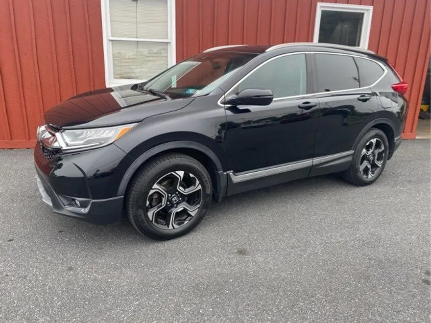 2017 Honda CR-V Touring photo 1