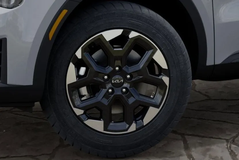 2026 Kia Sorento S photo 1
