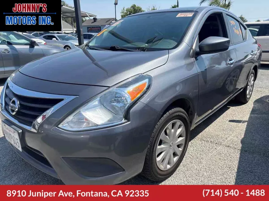 2019 Nissan Versa Sedan SV photo 1