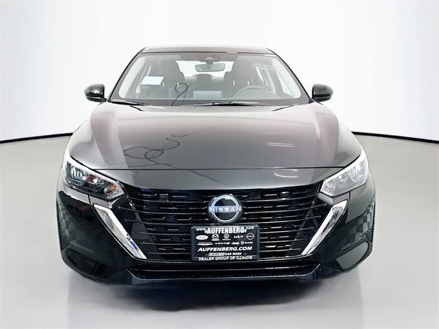 2025 Nissan Sentra SV photo 1