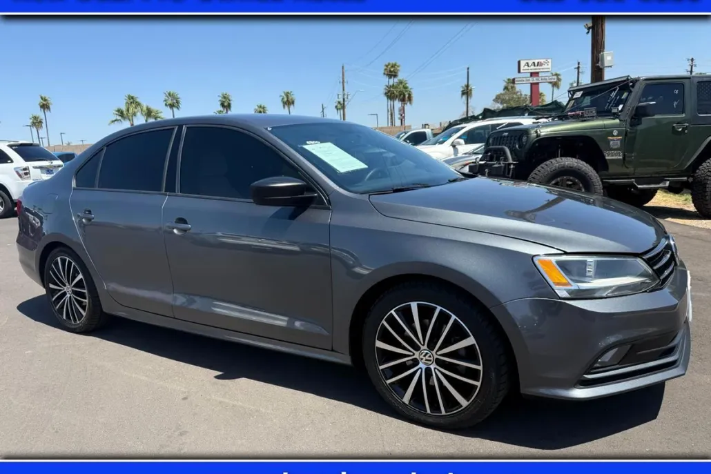 2015 Volkswagen Jetta SE photo 1