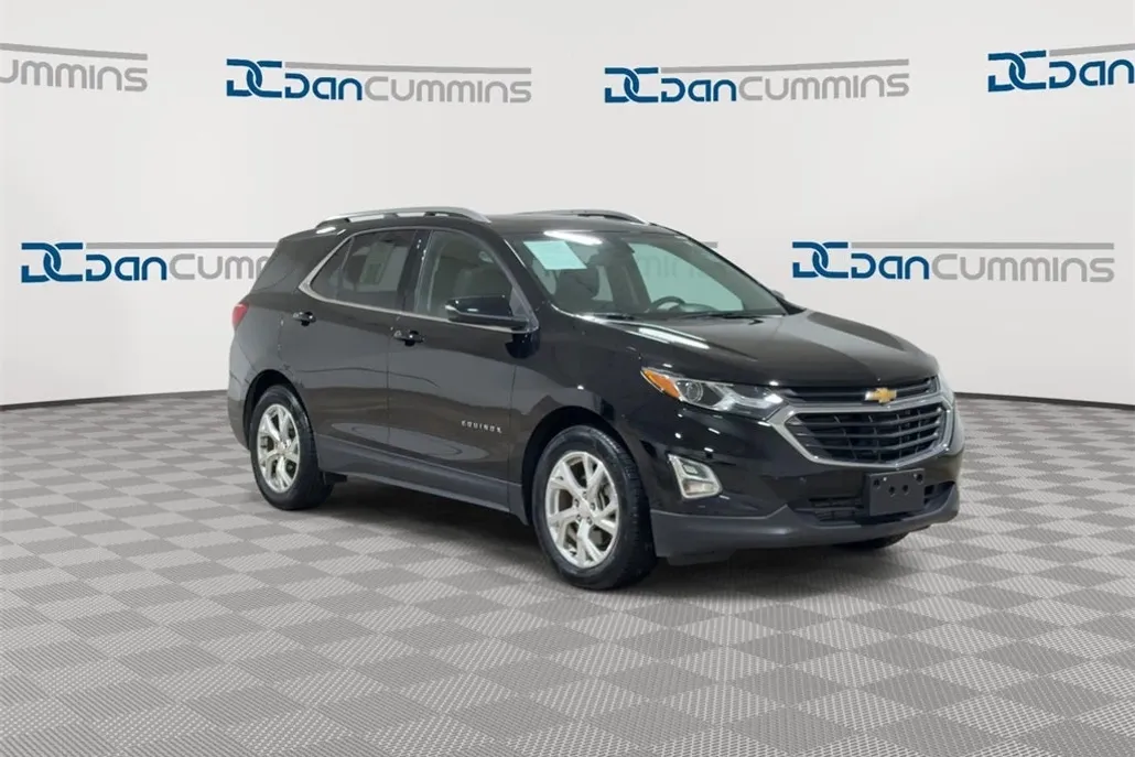 2018 Chevrolet Equinox LT photo 1