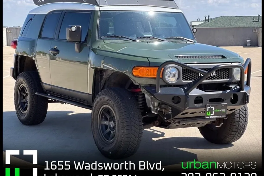 2014 Toyota FJ Cruiser Trail Teams Special Edition photo 1