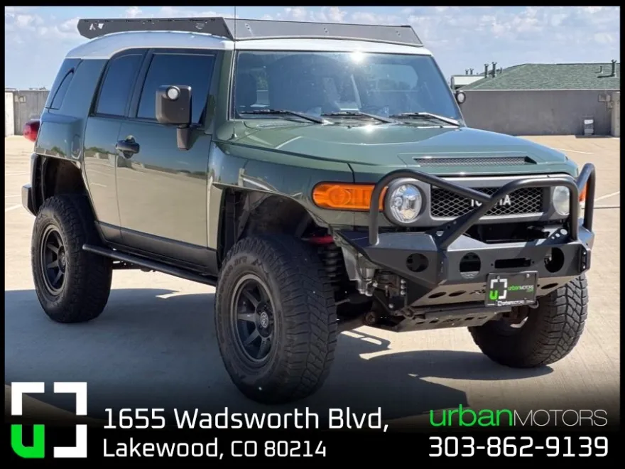 2014 Toyota FJ Cruiser Trail Teams Special Edition photo 1