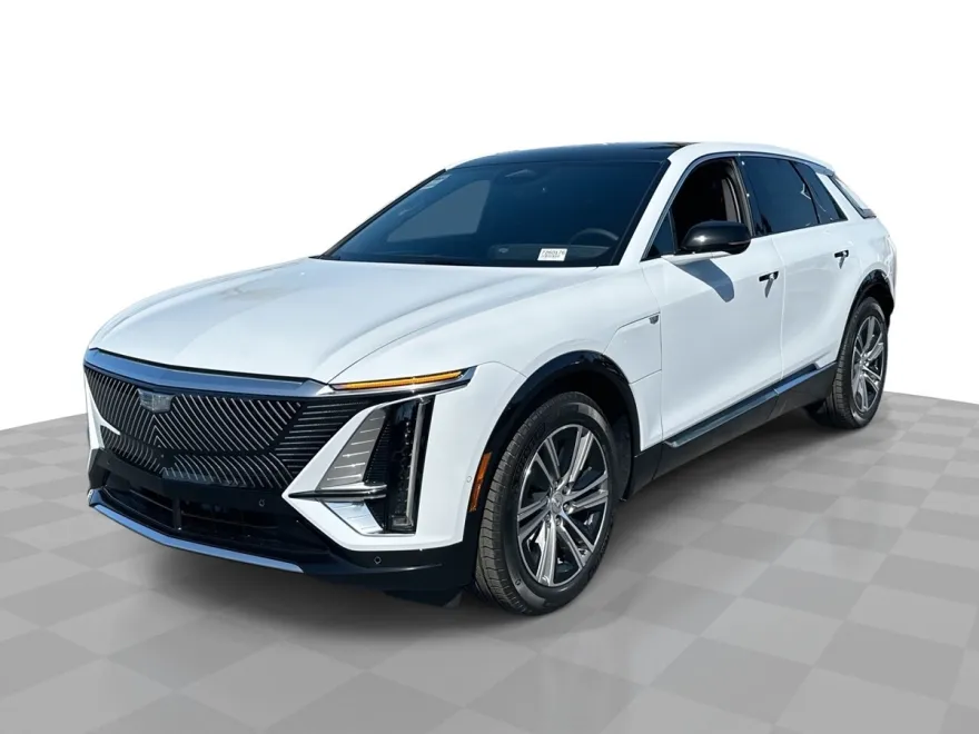 2026 Cadillac Lyriq Luxury photo 1