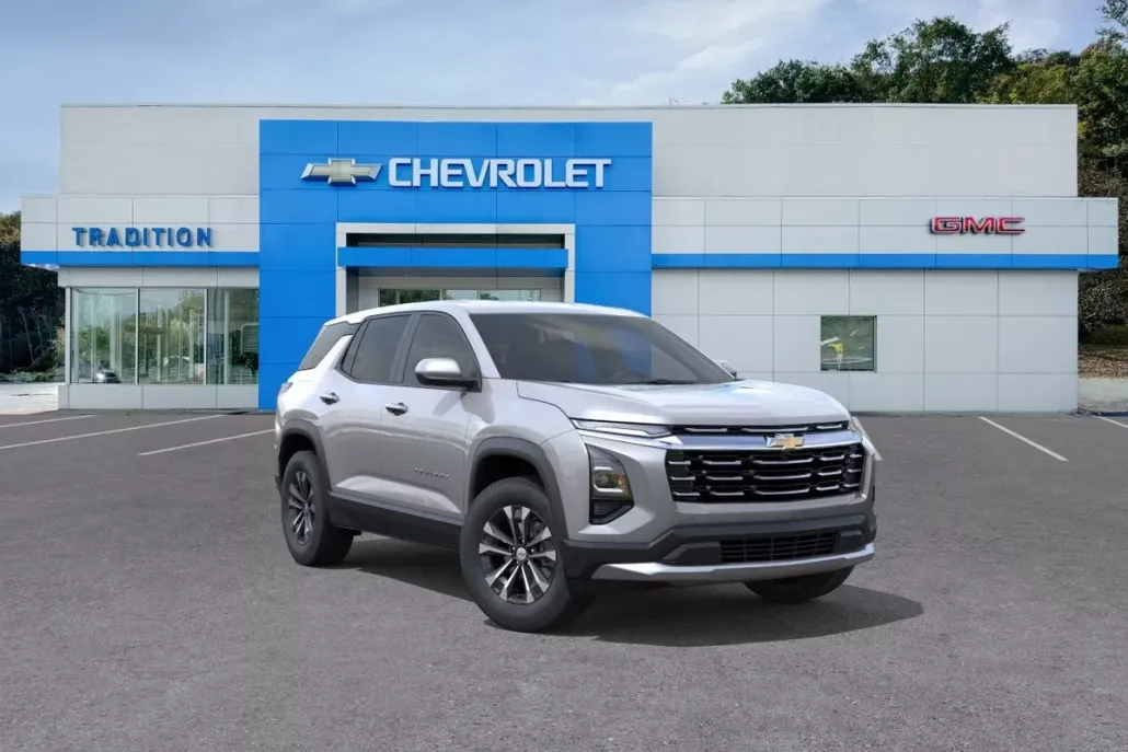 2026 Chevrolet Equinox LT photo 1