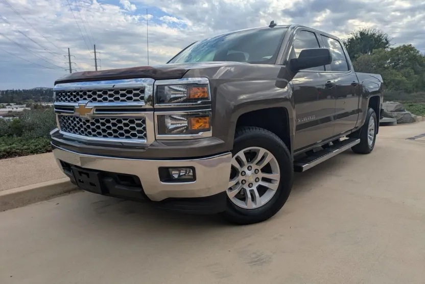 2014 Chevrolet Silverado 1500 LT photo 1