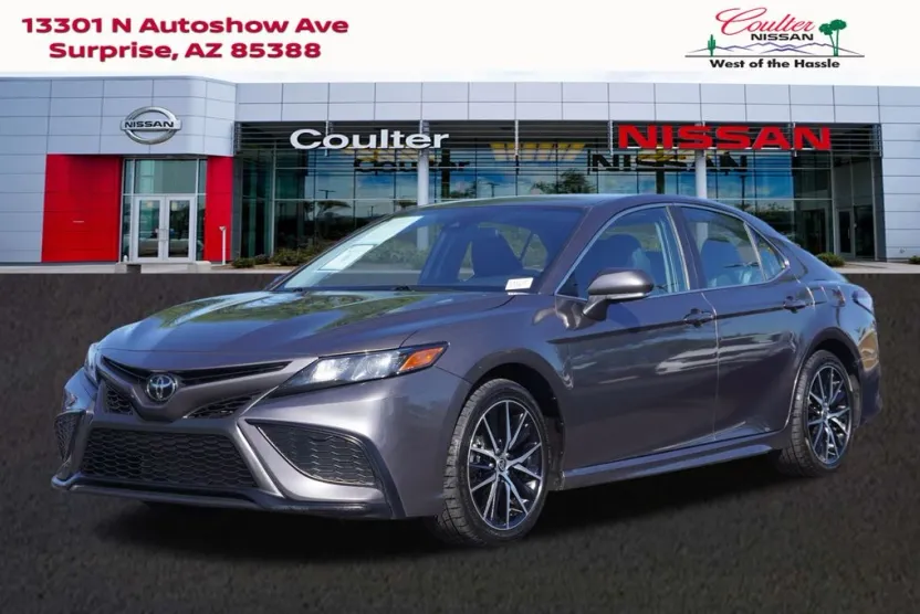2023 Toyota Camry SE photo 1