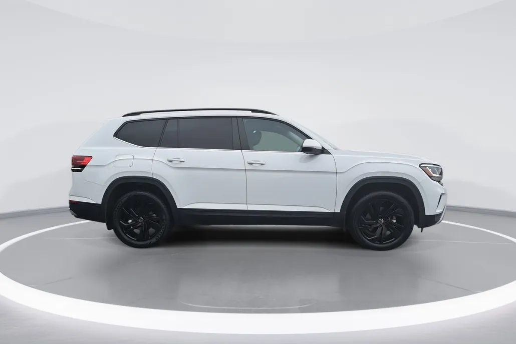 2023 Volkswagen Atlas V6 SE Technology photo 1