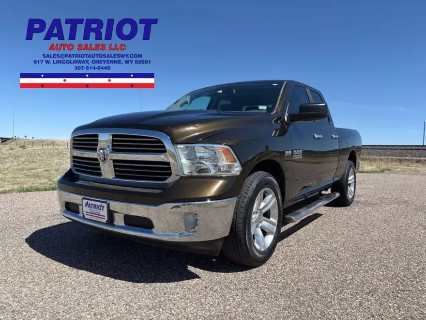 2014 Ram 1500 SLT photo 1