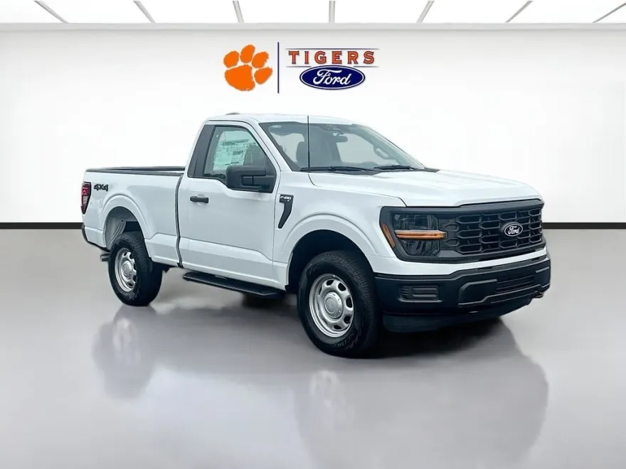 2025 Ford F-150 XL photo 1
