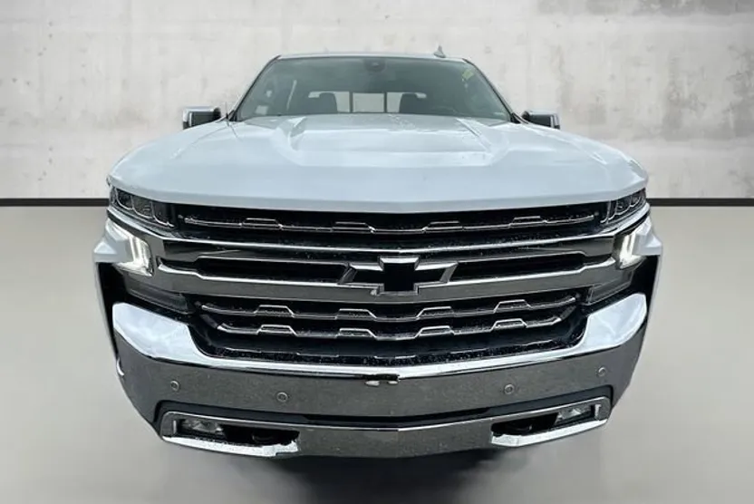 2022 Chevrolet Silverado 1500 LTZ photo 1