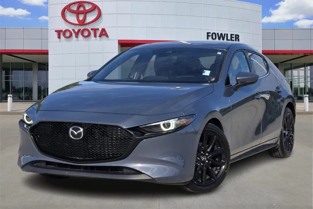 2020 Mazda Mazda3 Premium photo 1