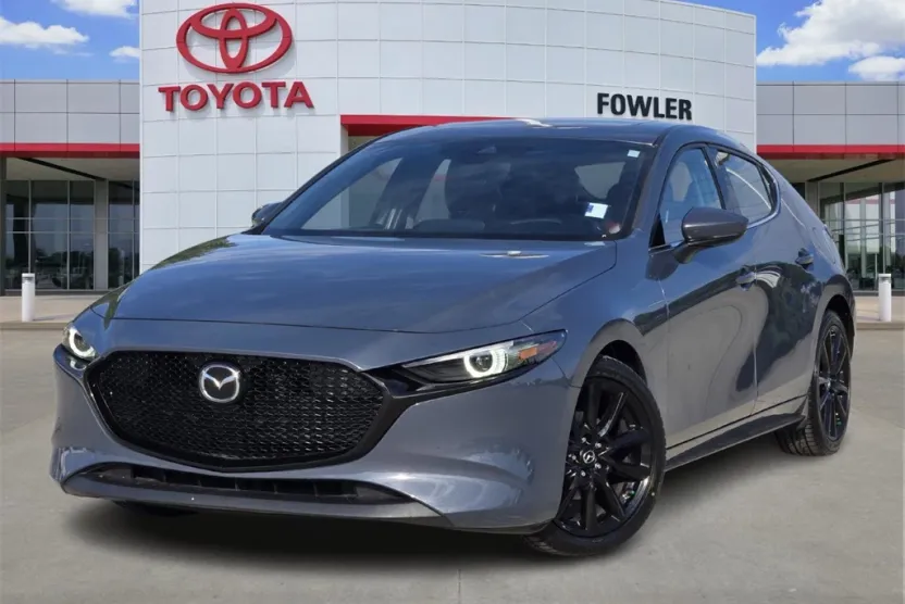 2020 Mazda Mazda3 Premium photo 1