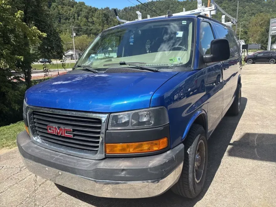 2019 Gmc Savana 2500 Cargo photo 1