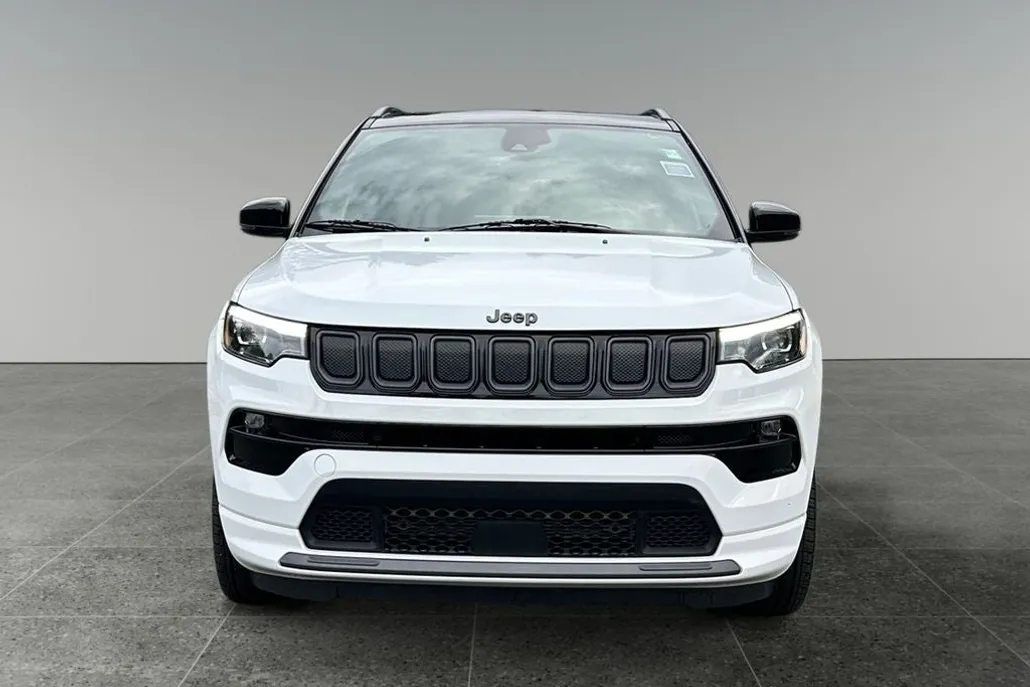 2022 Jeep Compass High Altitude photo 1