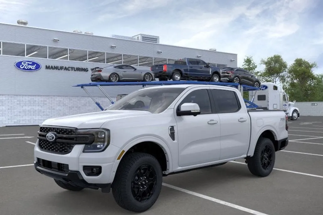 2025 Ford Ranger Lariat photo 1