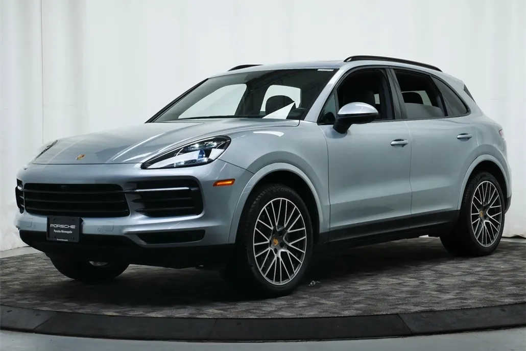 2020 Porsche Cayenne photo 1