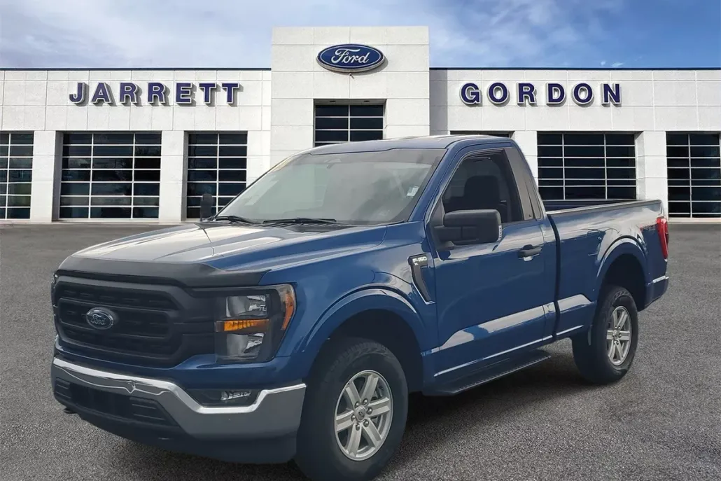 2023 Ford F-150 XL photo 1