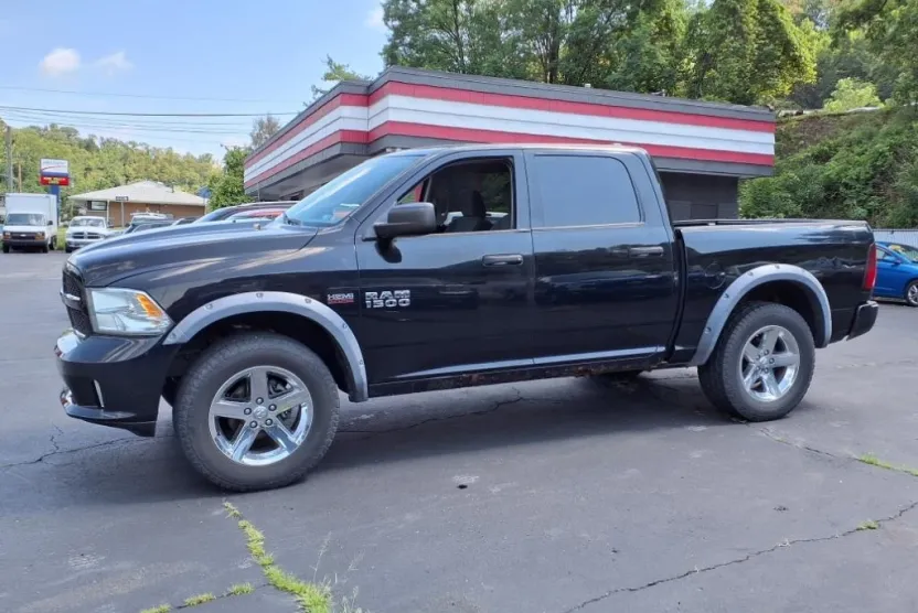 2014 Ram 1500 Tradesman photo 1