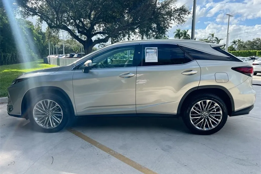 2021 Lexus RX 350 photo 1