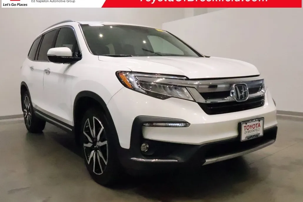2022 Honda Pilot Touring photo 1