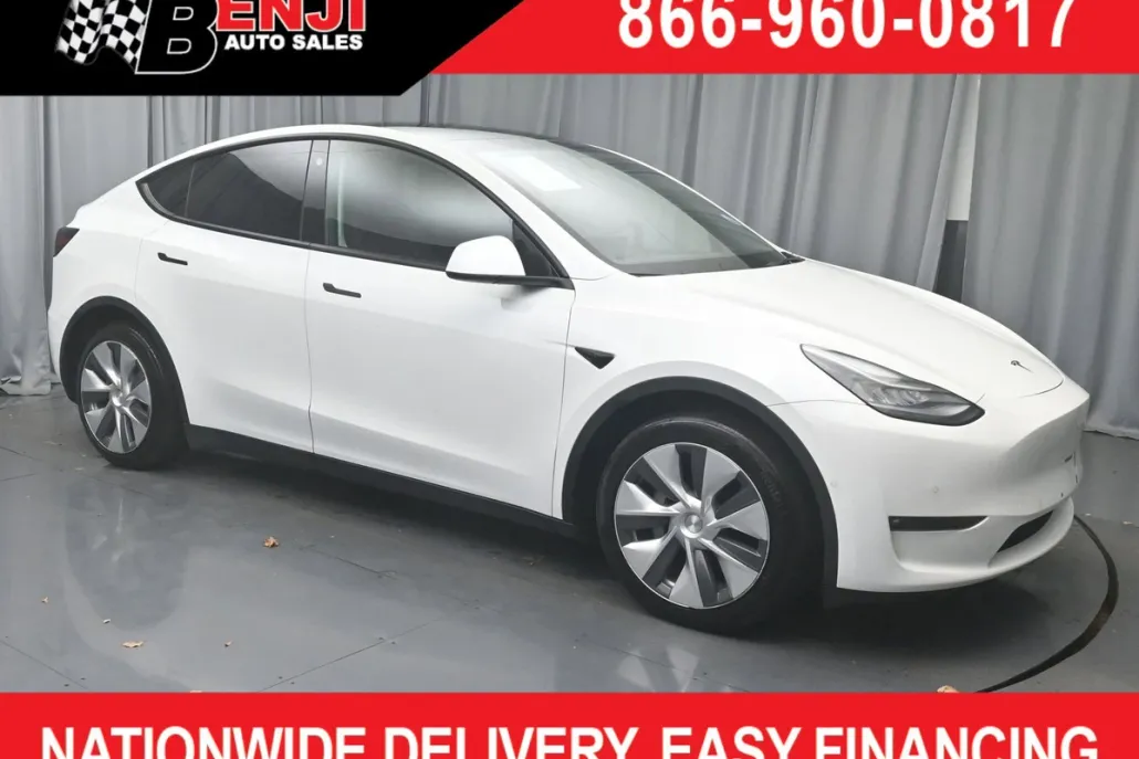 2021 Tesla Model Y Long Range photo 1