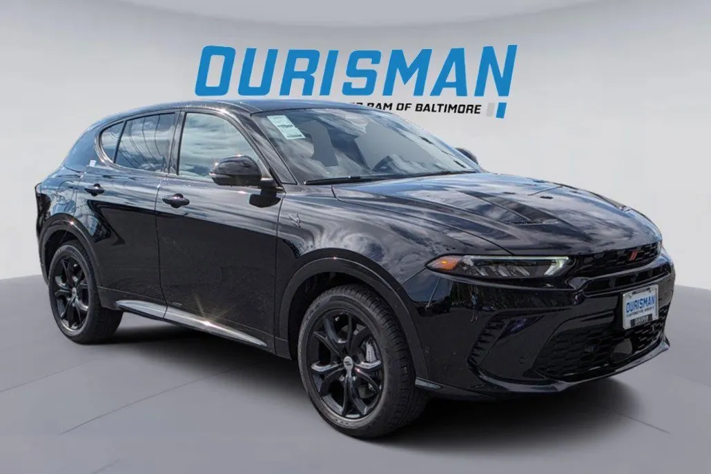 2024 Dodge Hornet R/T Plus photo 1