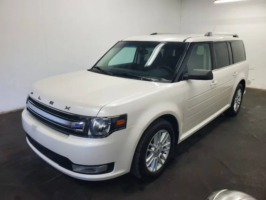 2014 Ford Flex SEL photo 1