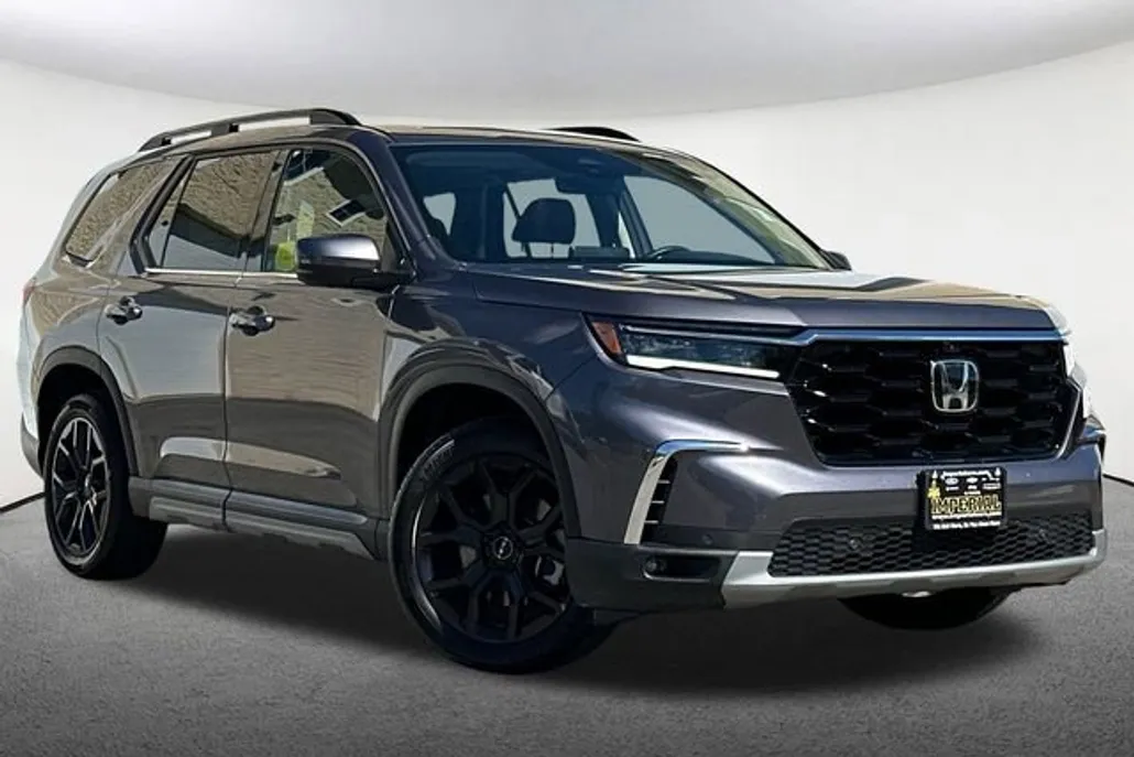 2025 Honda Pilot Elite photo 1