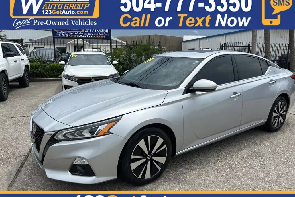 2019 Nissan Altima 2.5 SV photo 1