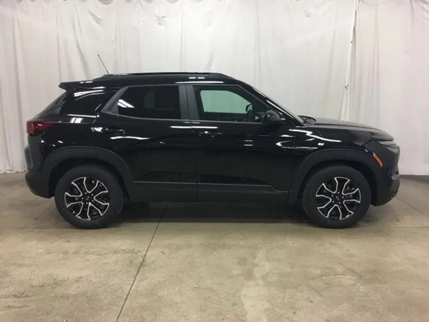 2025 Chevrolet Trailblazer ACTIV photo 1