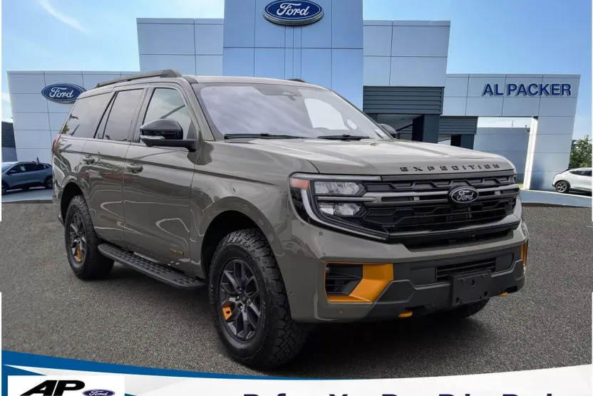 2025 Ford Expedition photo 1