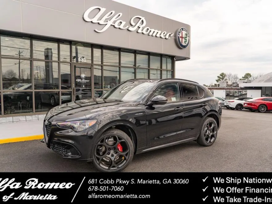 2025 Alfa Romeo Stelvio Sprint Base photo 1
