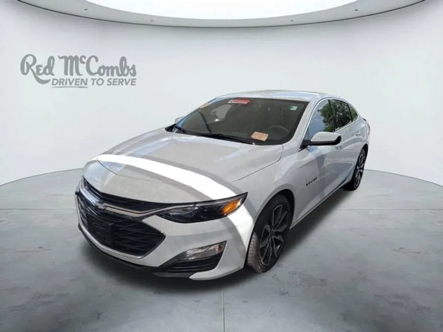 2024 Chevrolet Malibu RS photo 1