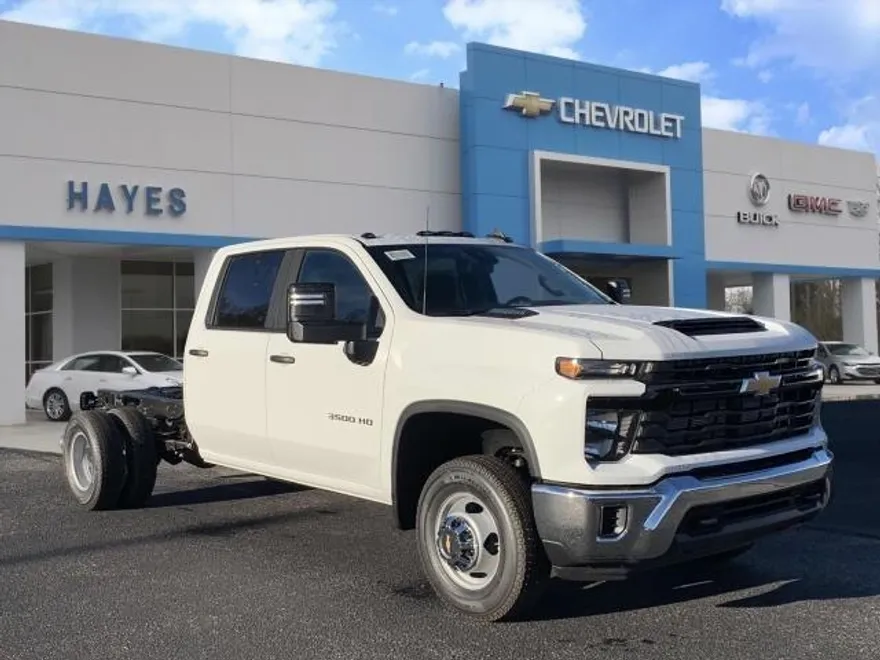 2025 Chevrolet Silverado 3500HD Work Truck photo 1